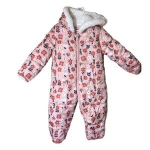 New Without Tags 6-9 Months Carter's Snow Suit